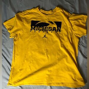 MICHIGAN FOOTBALL 2016 TSHIRT